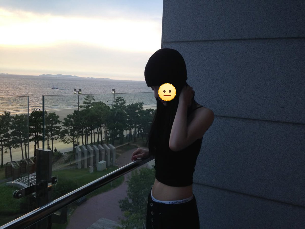 sopsop98864's tweet photo. 심심해 https://t.co/XXRDOlYPOi