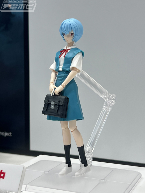 hobby_magazine's tweet photo. 30MP 綾波レイ(制服Ver.)

https://t.co/EIJTIy8sgy

#全日本模型ホビーショー #エヴァ https://t.co/THbMd5gQ5V