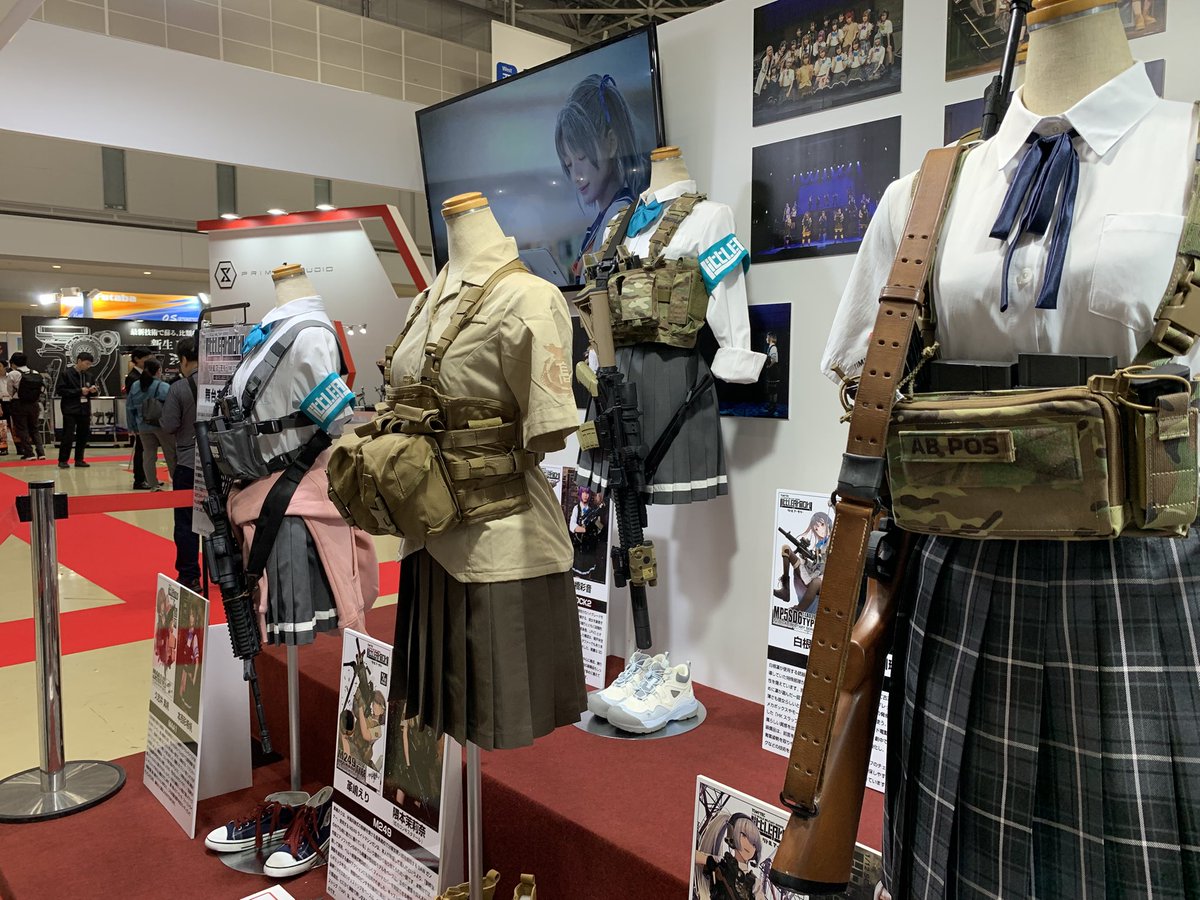 gunshop_system's tweet photo. #全日本模型ホビーショー 
リトルアーモリーの舞台に使われた装備品展示が雰囲気バチバチで見ていておもしろかったです😆 https://t.co/oB0Yum8UyD