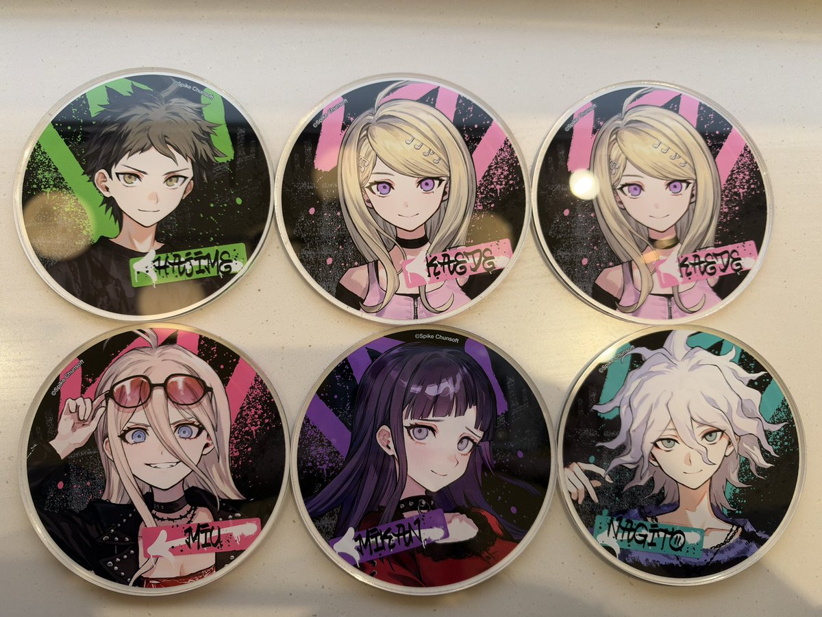 hachimaru__8's tweet photo. 【交換】ダンガンロンパ めふぃすと SHIBUYA109

譲：画像のもの

求：アクキー、 王馬、最原
缶バッジ 王馬、七海、最原
フォト風カード 王馬、最原、七海（同種）
アクリルコースター 王馬、最原
（全て狛枝は王馬とのみの交換）

本日夜まで渋谷におります！ https://t.co/3WRYxfvYV4