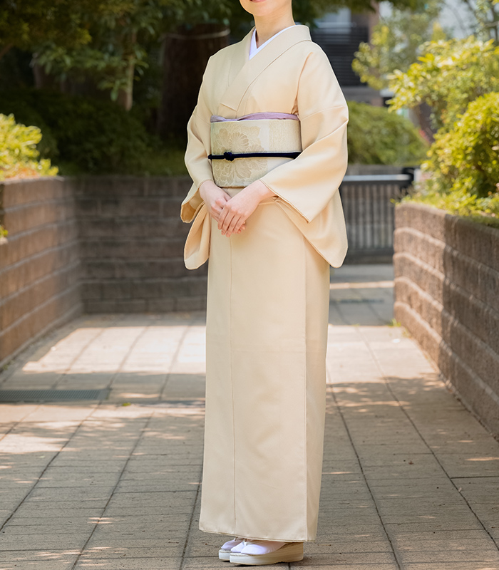 toiki_official's tweet photo. 【お仕立済み・袷】
4サイズから選べる洗える色無地
https://t.co/NQQAHCpT7H

自宅で洗える手軽さが魅力的。
おでかけだけではなく、お仕事着やお稽古用としてもおすすめです。
S・M・L・BLの4サイズ展開です。 https://t.co/kRNaedhmI5