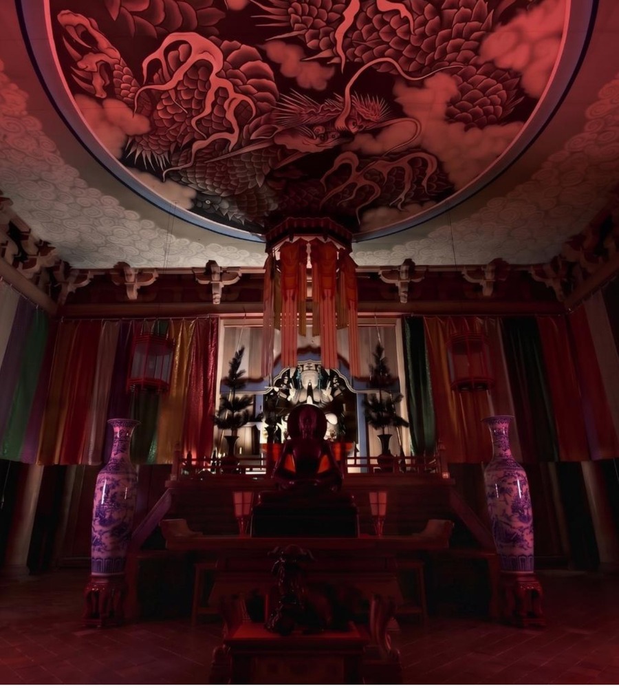fashionpressnet's tweet photo. 鎌倉・建長寺”禅”を体感する夜間アートイベント、雲海を囲む紅葉ライトアップ＆脳波坐禅体験 - https://t.co/ITuYqThHj7 https://t.co/pF5Aubzt9m