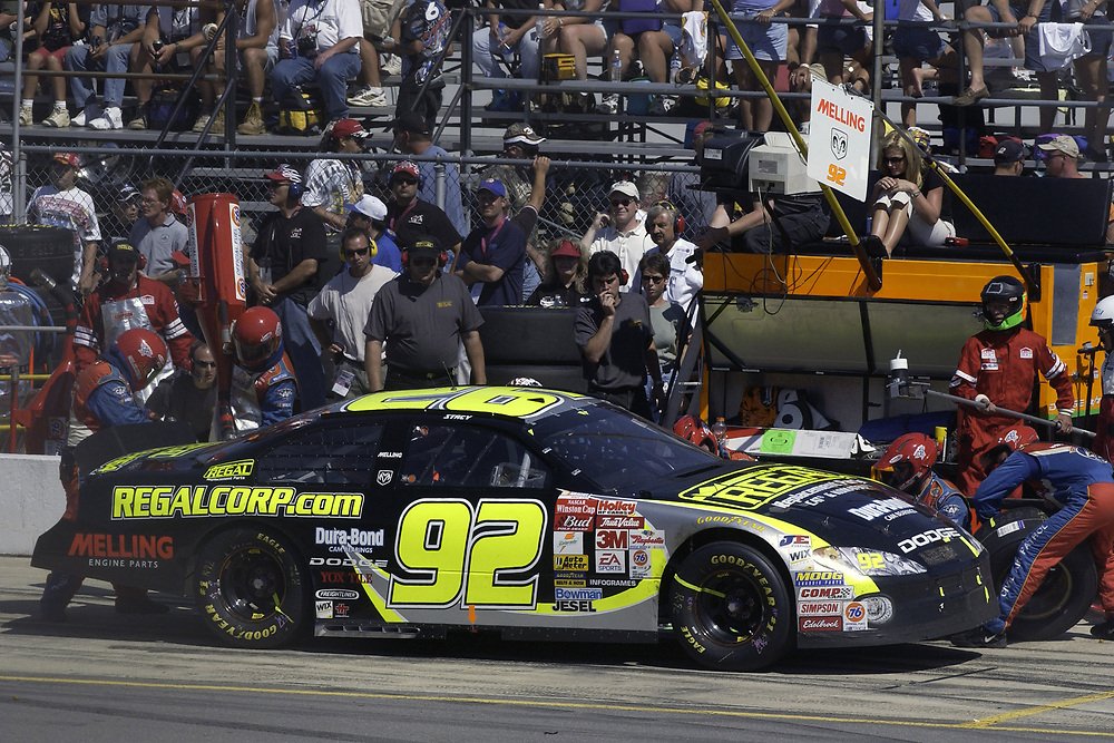 2000snascar's tweet photo. https://t.co/hmiizgXw5m