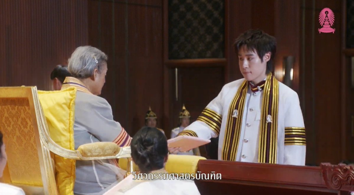 tongtongshi03's tweet photo. รูปที่ควรมีแปะฝาบ้านอะ ฮืออออ 🪷🪷

( น้ำตาไหลถึงตรีน ฮีเรียนจบแล้วจิงๆ 😭😭😭😭 )

CELEBRATING NUTDAN
#GraduateNutdan 
#nnutdan @nnutdan https://t.co/E9xlRnPX85