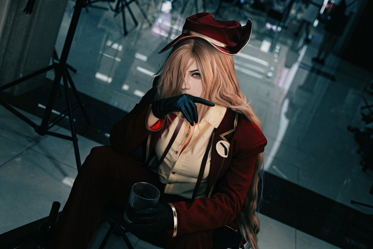 Muhammadsai_'s tweet photo. 🍺

#limbuscompany #림버스컴퍼니 #cosplay #瓦伦希娜 https://t.co/ni656vI4v6
