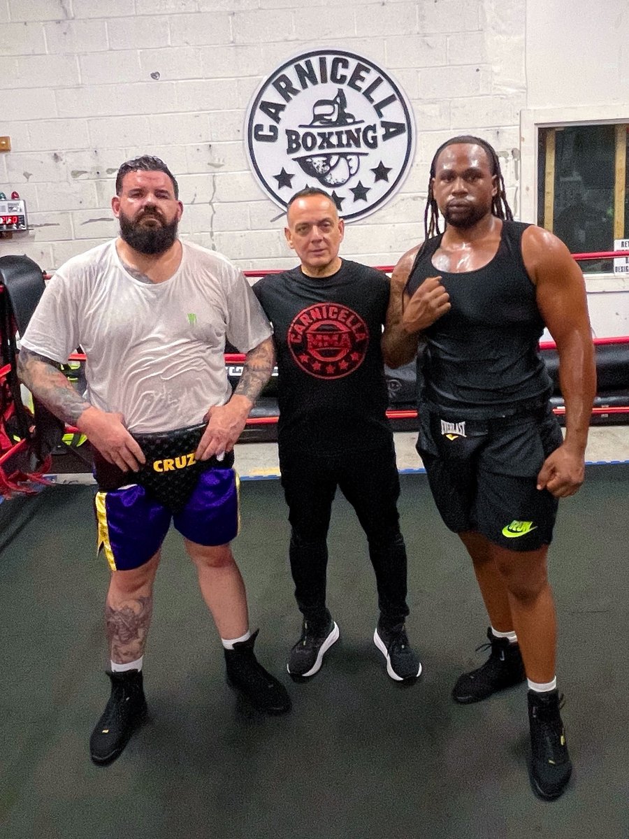 pliniocruzmma's tweet photo. Last Hard Sparring of the camp
Iβm Ready ! Chama π₯
@MisfitsBoxing
#pliniocruz #coachcruz #misfits #boxing #cruzmma https://t.co/2trmak88nL