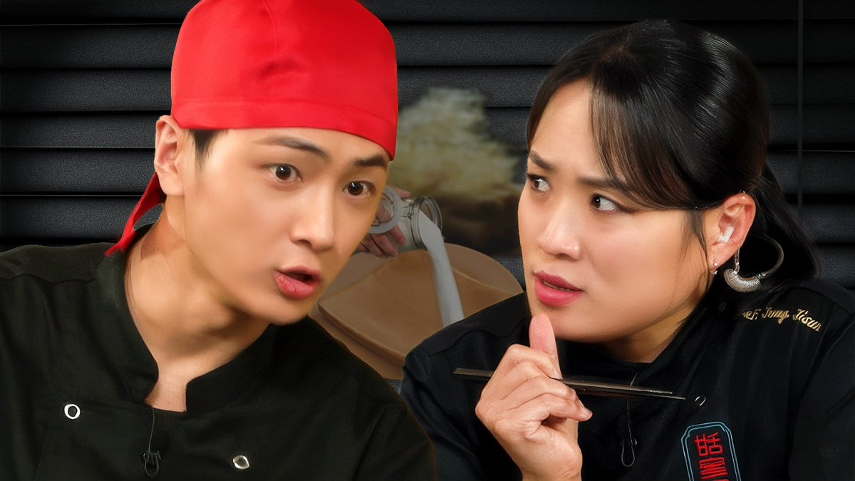 imbcenews's tweet photo. 정지선 셰프도 인정한 엔하이픈 제이…흠잡을 데가 없었다
#엔하이픈 #제이 #정지선 #셰프 #iMBC연예

제이는 지난 1일 오후 엔하이픈 공식 유튜브 채널을 통해 개인 예능 '쉿, 비밀의 솊' 2화를 공개했다. 이번 방송에서 제이는 정지선 셰프와 함께 중식 요리에 도전했다.

본격적인 조리가 시작되자 제이는 채썰기부터 만만치 않은 '칼질 지옥'에 빠졌다. 하지만 정 셰프의 설명에 귀 기울이며 모호한 부분은 직접 묻고 꼼꼼하게 확인했다. 정 셰프 역시 제이의 칼질 소리만 듣고 그의 솜씨를 칭찬했다. 서로의 모습을 볼 수 없는 상황에서도 차분하게 지시를 따라가는 제이의 집중력이 돋보였다.

제이는 셰프의 설명만으로 만든 결과물을 앞에 두고 긴장했지만, 맛을 본 정 셰프의 평가는 후했다. 정 셰프는 "손맛이 있다. 흠잡을 데가 없다. 다음에 더 어려운 메뉴를 해도 충분히 잘할 거 같다"라고 호평하며 제이의 요리 실력을 인정했다.

🔗https://t.co/kfSyJJpu2T