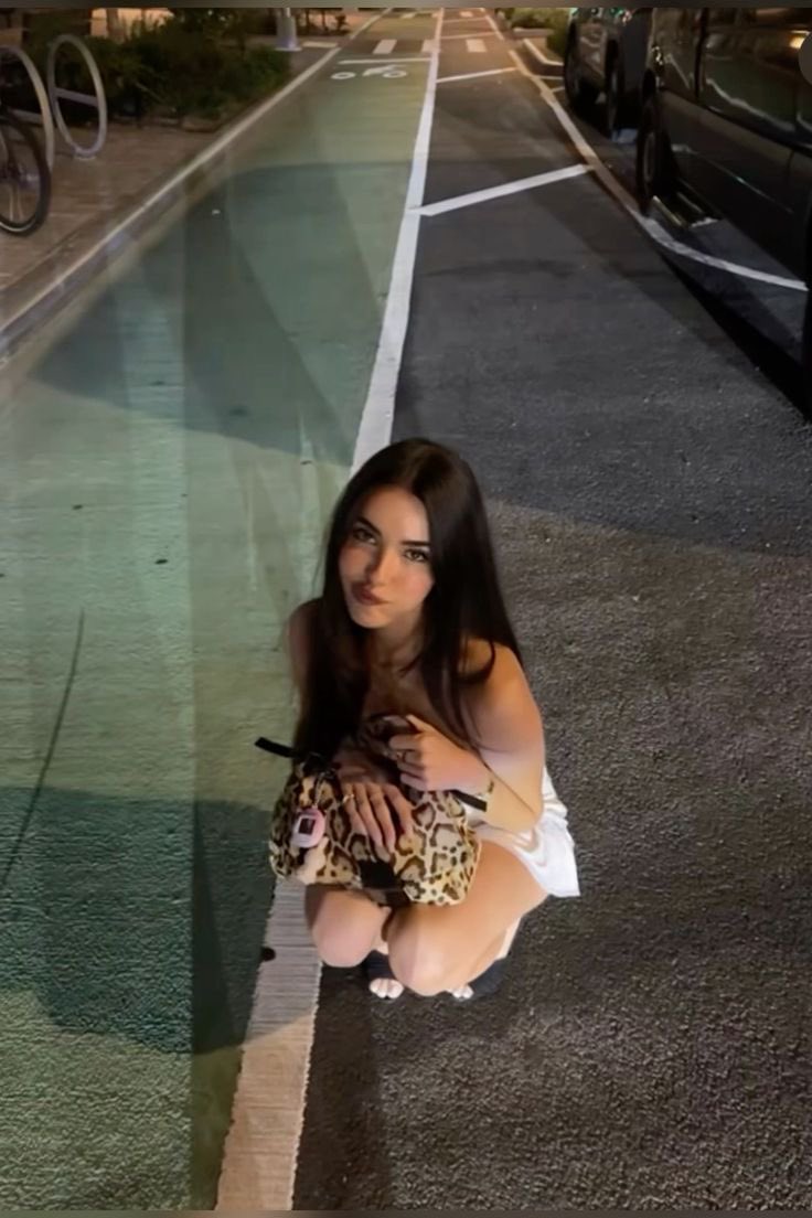 amy4mads's tweet photo. Who is that?

Its Madison fucking Beer https://t.co/hgLMUwUy8G