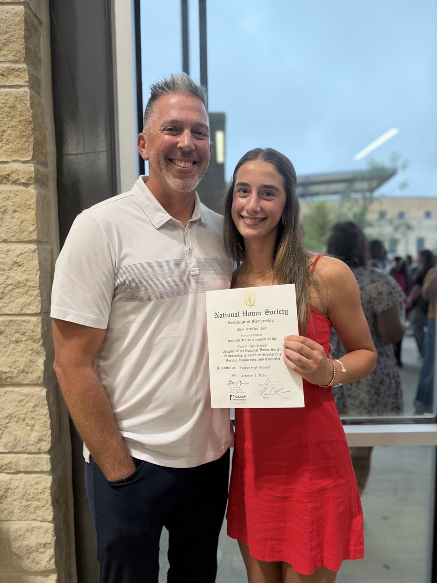 lena_pullin's tweet photo. Non-softball related. NHS induction tonight. https://t.co/kKYCDYNAFb
