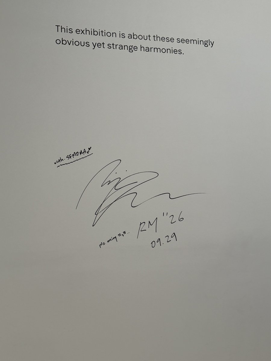 s_hobiuary's tweet photo. Oh ARMY. I wish every one of you could come to San Francisco and experience Namjoon’s exhibit

I do not have words for how incredible it is. So insightful, fresh, approachable, emotional and moving +

#RMxSFMOMA https://t.co/fTwKwMaJTK