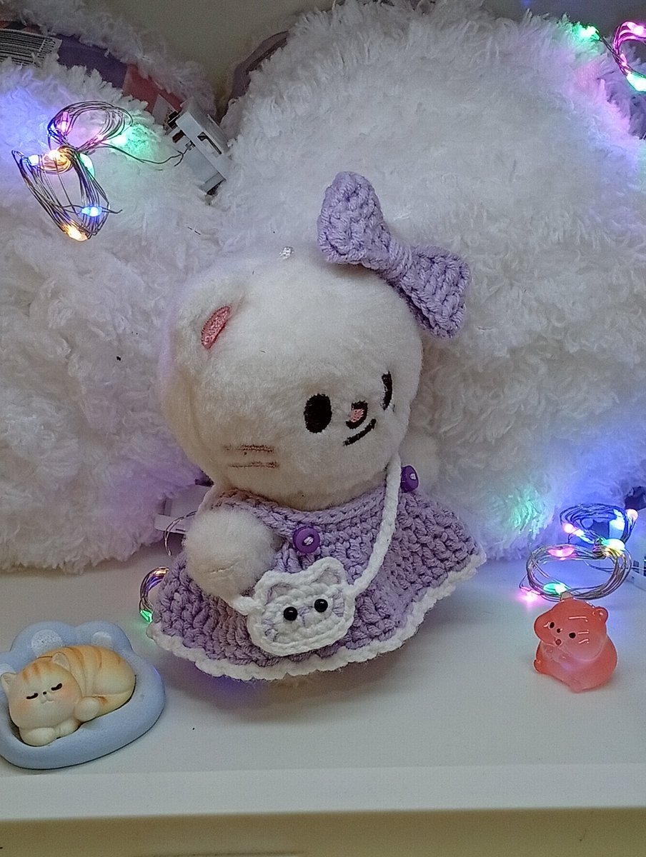 sekizeu_'s tweet photo. 👗for 🥟💜 #jiniret #skzoo #straykids #crochet #dollclothes https://t.co/ycmGUxUw6K