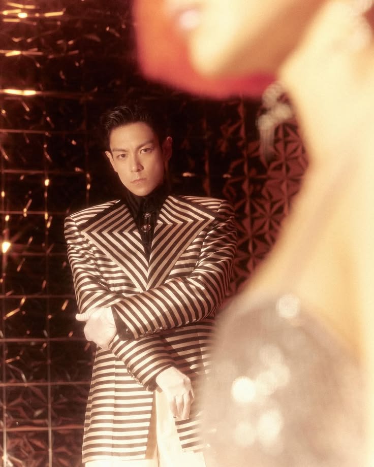 bomrinmuse's tweet photo. [EXCLUSIVE] “We’re the Real Scandal”… T.O.P & Nana at the Scene of Their Relationship

“I’m curious why you cast me.” - Nana

T.O.P (real name Choi Seunghyun, 38) reached out to Nana (real name Im Jinah, 35), offering her the lead role in the music video for “Studio54”, a title track from his solo album Another Dimension.

“From my perspective, I thought she suited it the best.” - T.O.P

And now, T.O.P and Nana have become a couple.

The connection they formed while filming the music video in January turned into love in June. Dispatch has confirmed that the two are in a relationship.

Their date spot is Achiul Village in Guri City, the neighborhood known to be Nana’s home. Despite their busy schedules, T.O.P and Nana have been making time to spend together, just the two of them.

In fact, T.O.P embarked on his first solo tour in his 20-year career. The itinerary takes him across six locations in Asia. Nana, meanwhile, released the Netflix series Scandal and is preparing for her next project.

But their busy schedules have not been an obstacle.

For example, on the 24th of last month, Nana attended Milan Fashion Week. The two spent time together in Achiul right up until she departed for her flight.

It was a perfectly ordinary date. They took a taxi and stopped by a convenience store. T.O.P wore only a hat and openly showed his face. Nana merely wore a mask covering her mouth. Neither appeared particularly conscious of the people around them.

They met on consecutive days: the last day of September and the first day of October. T.O.P was mainly the one who visited Achiul. When he had a schedule, he traveled in his agency's vehicle; when he had no schedule, he took a taxi.

Their connection dates back to last January.

The two first worked together on the music video for “Studio54”, one of the double title tracks from T.O.P’s first full-length solo album, Multiple Perspectives.

Last April, T.O.P and Nana stood in front of the camera together once again. Nana appeared in promotional content on YouTube for T.O.P’s new song. At the time, there was still a noticeable awkwardness between them, including their use of formal honorific speech with each other.

After that day, they grew even closer.

A person close to the two told Dispatch: “They had a lot in common and connected with each other. After that, they kept in contact, and as far as I know, they started dating seriously around June.”

In fact, T.O.P and Nana have common ground in a variety of areas.

T.O.P is a former member of BIGBANG, while Nana is a former member of After School. Both were second-generation idols who performed on stage throughout the 2010s.

They also share the fact that they have built their own distinctive fashion worlds. Both are known for their unique individuality and experimental styling.

Moreover, they similarly expanded their careers from being idols into acting.

An acquaintance of the two told Dispatch: “They have walked similar paths in terms of their debuts, activities, rumors, and wounds. They have a great understanding of each other. They are working hard both in love and in their careers.”

Meanwhile, T.O.P resumed his activities through Netflix’s Squid Game 2. In April, he returned as a singer. He expanded his career as a solo artist by personally producing all 11 songs.

Nana released a solo album last year. Last month, she also released a birthday fan song.

Her standing as an actress has become even more established. She has gained attention through works such as The Good Wife, Mask Girl, and Scandal.
 
🔗: https://t.co/KnB6D12aba