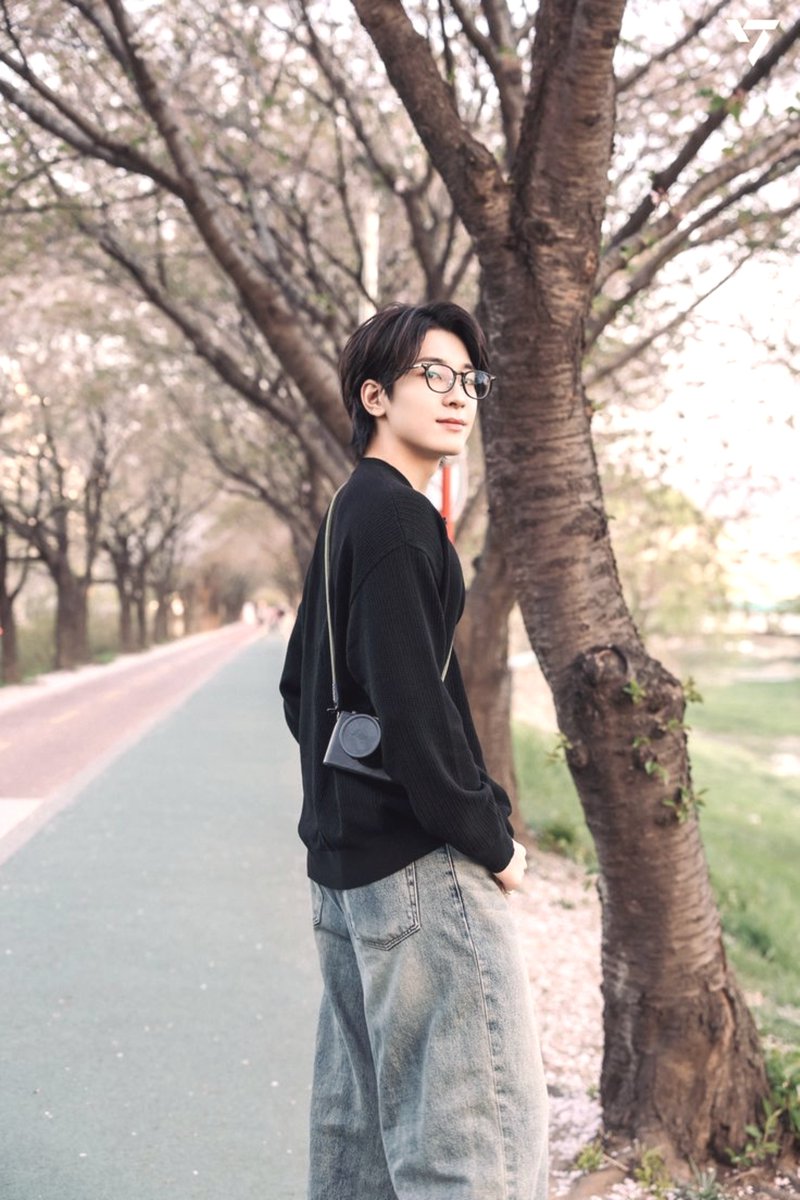 noctivelles's tweet photo. 📍
𝑾𝒊𝒍𝒔𝒉𝒊𝒓𝒆 𝑮𝒓𝒆𝒆𝒏 𝑷𝒂𝒓𝒌
𝟾𝟶𝟸 𝑆 𝑆𝑖𝑒𝑟𝑟𝑎 𝐵𝑜𝑛𝑖𝑡𝑎 𝐴𝑣𝑒
𝐿𝑜𝑠 𝐴𝑛𝑔𝑒𝑙𝑒𝑠, 𝐶𝐴

"Had an amazing time with Mr. Cassanova for these few days. Thank you! I will wait for you in London for our next adventure." https://t.co/KrzTOYrtrW