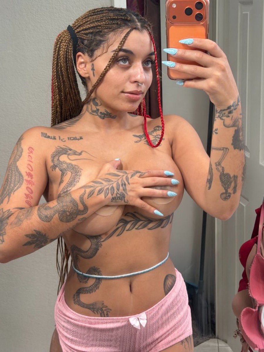 VelvetVixeql's tweet photo. I’m so fucking horny

Dm is open 
 #detroit #detroitfreaks #meets #Honey #313freaks #prettypussy #latenight #links https://t.co/DHsELwwR1d
