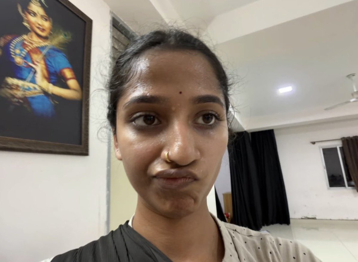 rahul_kiddohh's tweet photo. Sweaty yuktha🤤 https://t.co/zzZfZrsEYc