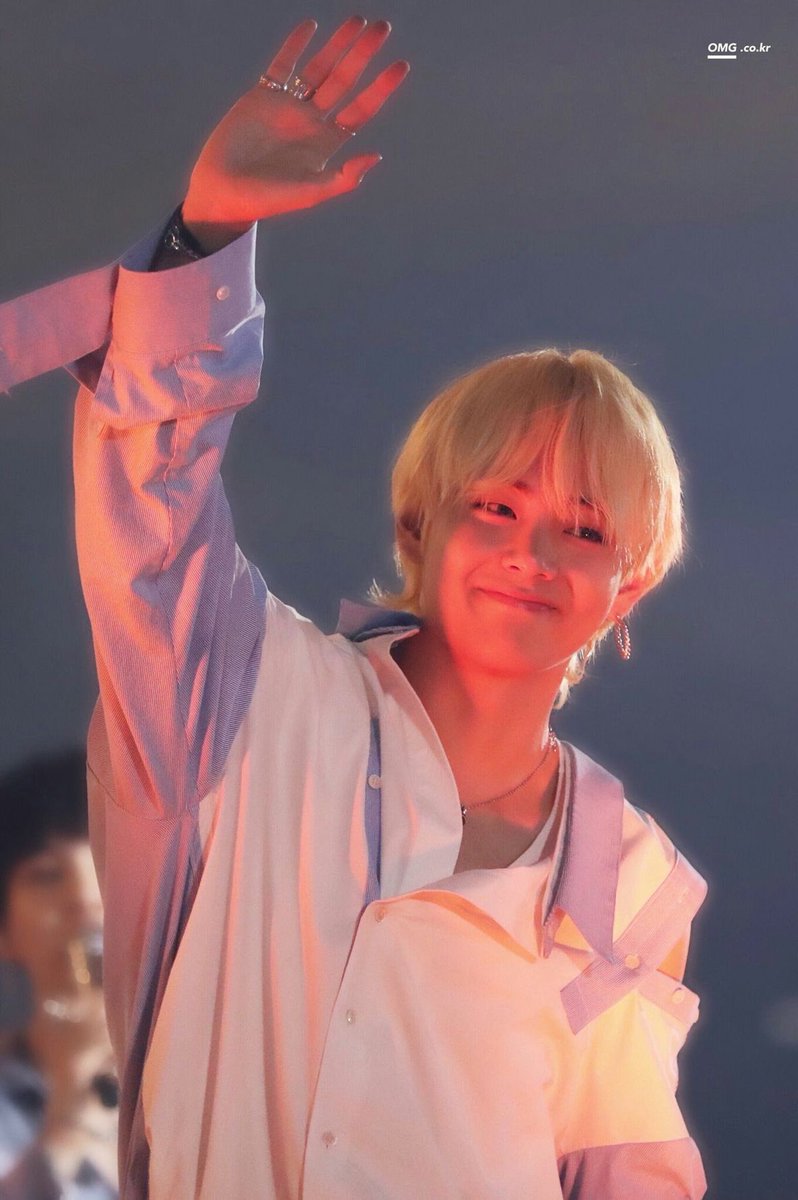 coffeebwin's tweet photo. looking like he fell from heaven 🪽 https://t.co/Z1zh9SLp9v