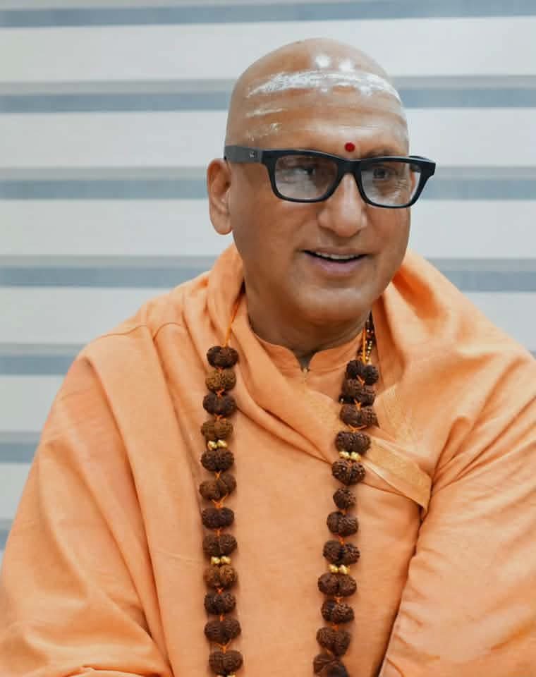 SharmaIlla's tweet photo. @AvdheshanandG @AcharyaSabha @HariharAshram @narendramodi @AmitShah @RSSorg @EkatmaDham @yogrishiramdev @pushkardhami @kishorekaya @FoundationLadli प्रभु कृपा दिव्य प्रेरणा स्रोत https://t.co/M3AqoZVya5