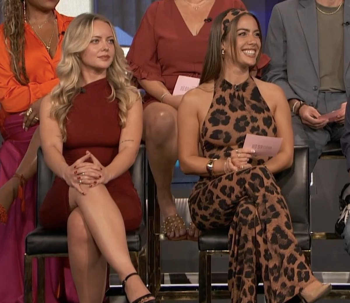 jayjayjean2's tweet photo. really couldn’t keep my eyes off them during jury questioning i mean wow.. #bb28 https://t.co/BbF1CE0EjJ