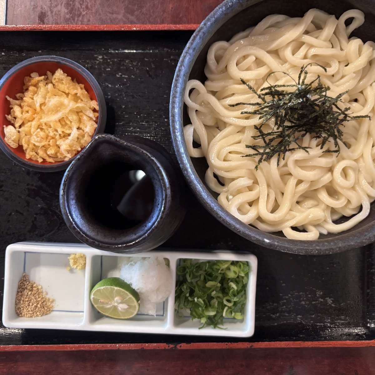 Gagaku_River's tweet photo. redleafさんにご案内頂いてうどん巡り！

『こがね製麺所』さん
『うどん本陣 山田屋』さん

美味しかった！ https://t.co/X26NNj3DOv