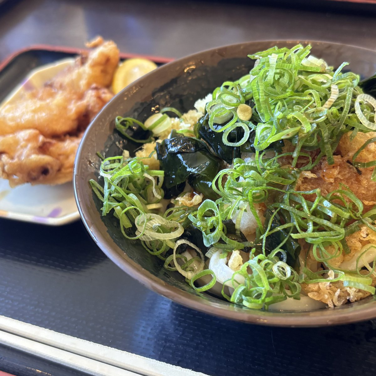 Gagaku_River's tweet photo. redleafさんにご案内頂いてうどん巡り！

『こがね製麺所』さん
『うどん本陣 山田屋』さん

美味しかった！ https://t.co/X26NNj3DOv