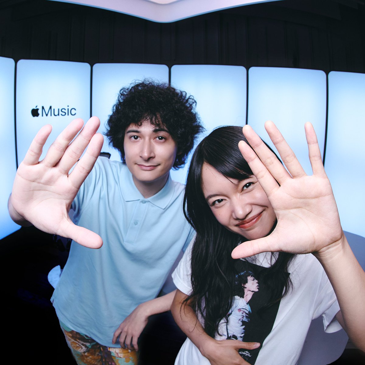 the_tiger_rock's tweet photo. 📻MEDIA INFO
#AppleMusic 限定ラジオ番組 
#TokyoHighway Radio🗼
にLinがゲスト出演させていただきました🎧🍎

DJのみのさんが
めちゃ面白くいろいろ掘り下げてていただきました✨

ぜひお聴きください👂
⠀
こちらから👉https://t.co/uQ5D8grMGE

#the_Tiger https://t.co/fwHGV1bizB