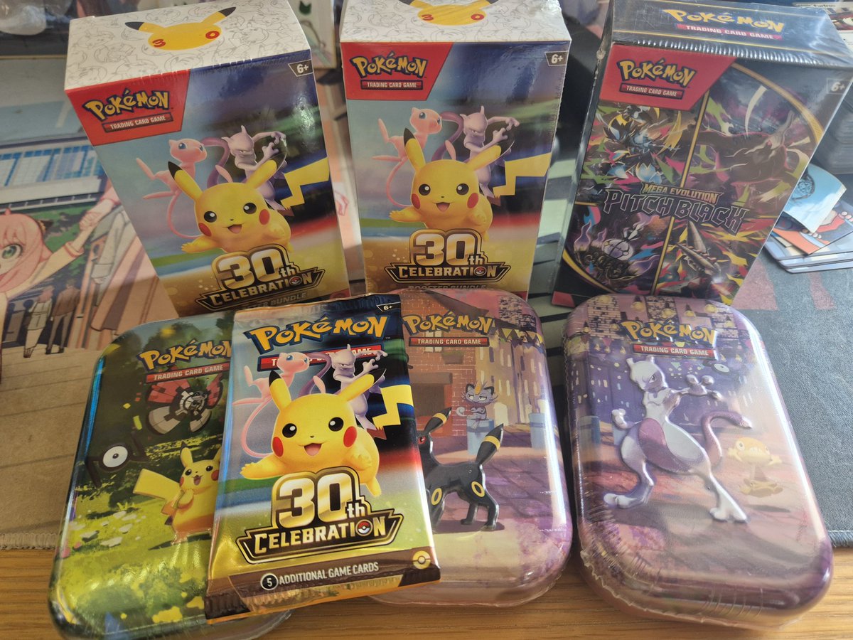 MoolaVtuber's tweet photo. SOMEONE HELP ME I HAVE A NEW PROBLEM 😭🙏

Ive been opening packs on stream for a few weeks now and its been so much fun but its so expensive 😭

Anyway come follow me on twitch https://t.co/4GGz4J5pR5 https://t.co/NJWyiTYEY6