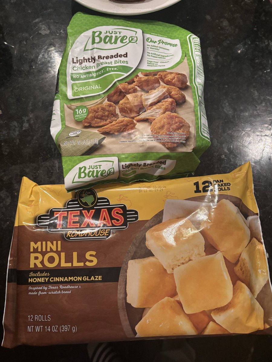 patiocruiser's tweet photo. Sorry babe can’t tonight. Bought the frozen Texas Roadhouse dinner rolls and chick fil a frozen nuggets so gonna make then eat 12 homemade chicken minis. Maybe tomorrow tho https://t.co/3cwbOsBgBF