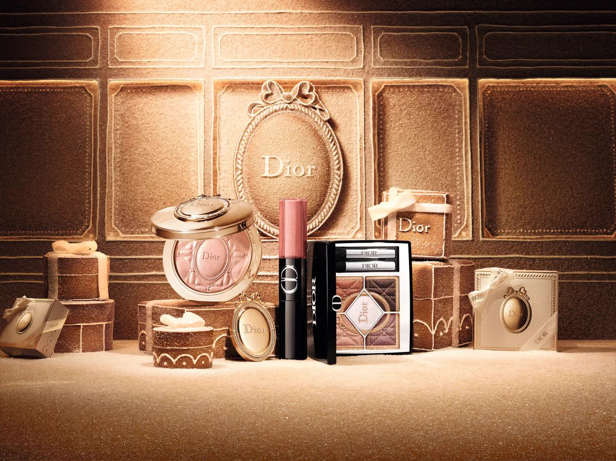 FASHIONSNAP Beauty on X: 