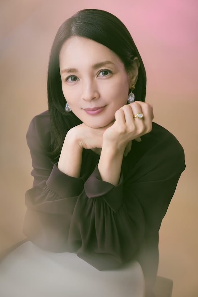 realsound_m's tweet photo. 【フォロー＆リポスト】『#ブラッサム』#国仲涼子 さんのサイン入りチェキを1名様に #プレゼント🎁  

＜応募方法＞ 
①@realsound_mをフォロー 
②このポストをリポスト

応募締切：10月16日（金）23:59    

👇インタビューはこちらから
https://t.co/uCfoeKeRJC https://t.co/IGRvWAJCtK