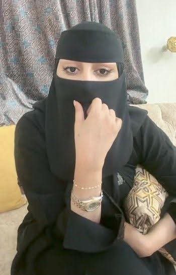amra_ga2kzwajVi's tweet photo. سؤال للنقاش:

"من هو أكبر عدو للإنسان؟؟"
الحب ❤️ ام الزواج 🤔 https://t.co/iONNDCsgbu