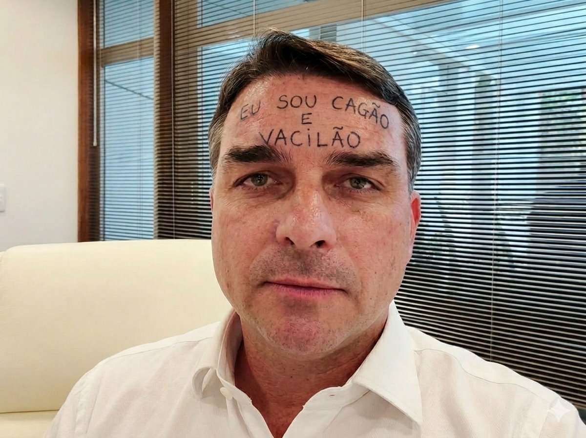 Juni0rS1lv4's tweet photo. @NewsLiberdade Cagão KKKKKKKKKKKKKK https://t.co/7auf6jzCgs