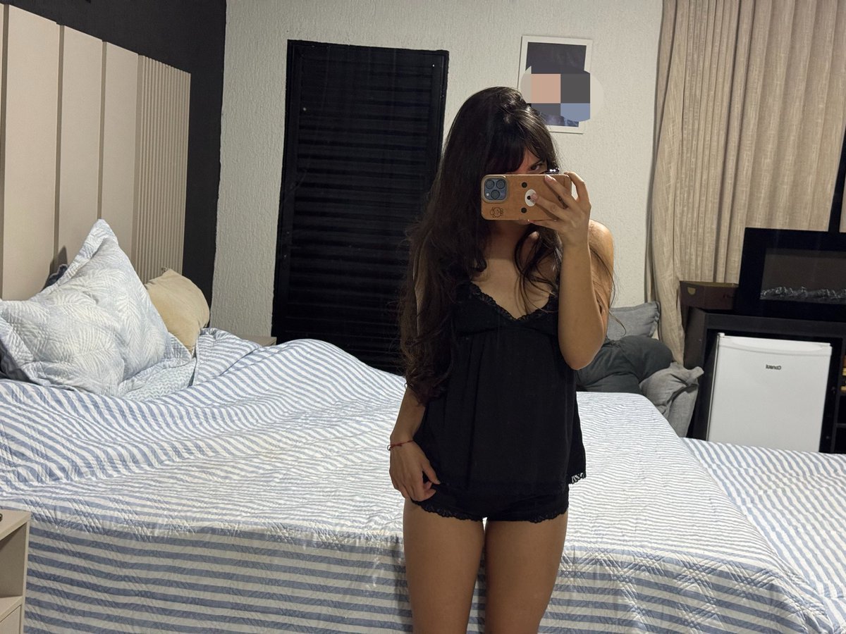 anakttyy's tweet photo. então.. preciso voltar a malhar https://t.co/ZsVGxhuOnB