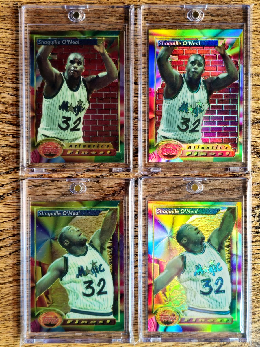 JunkWaxHeroes's tweet photo. Q: How can you tell a refractor from a base card?

A: https://t.co/IiJtDOjDtp