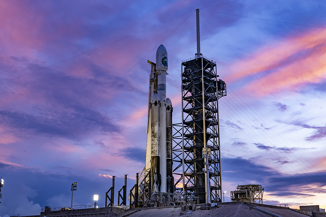 LaunchPhoto's tweet photo. There's another launch tonight and it's this one: https://t.co/7qUQHZbDOZ