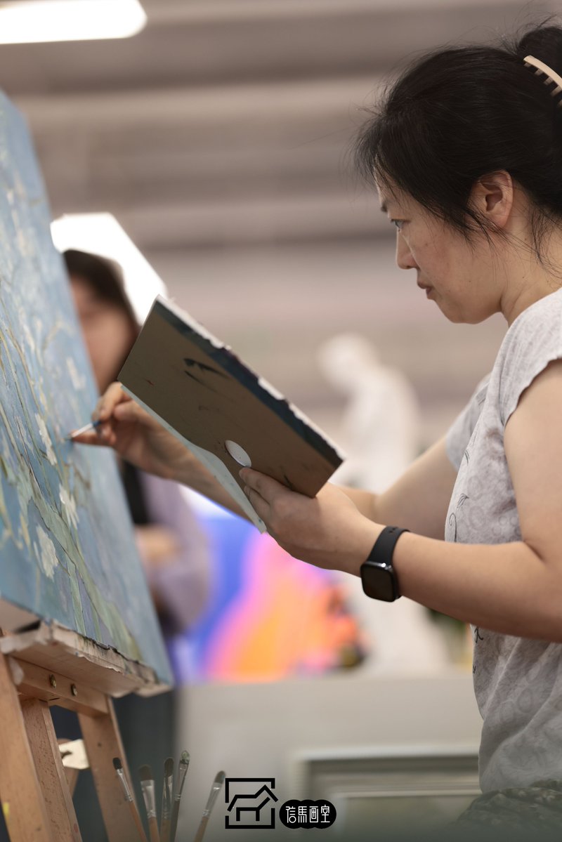 EverleighEjp's tweet photo. Explora la magia del arte contemporáneo en la galería local este fin de semana: obras vibrantes, taller interactivo y charla con artistas. No te lo pierdas! https://t.co/2d9X1TuAIw