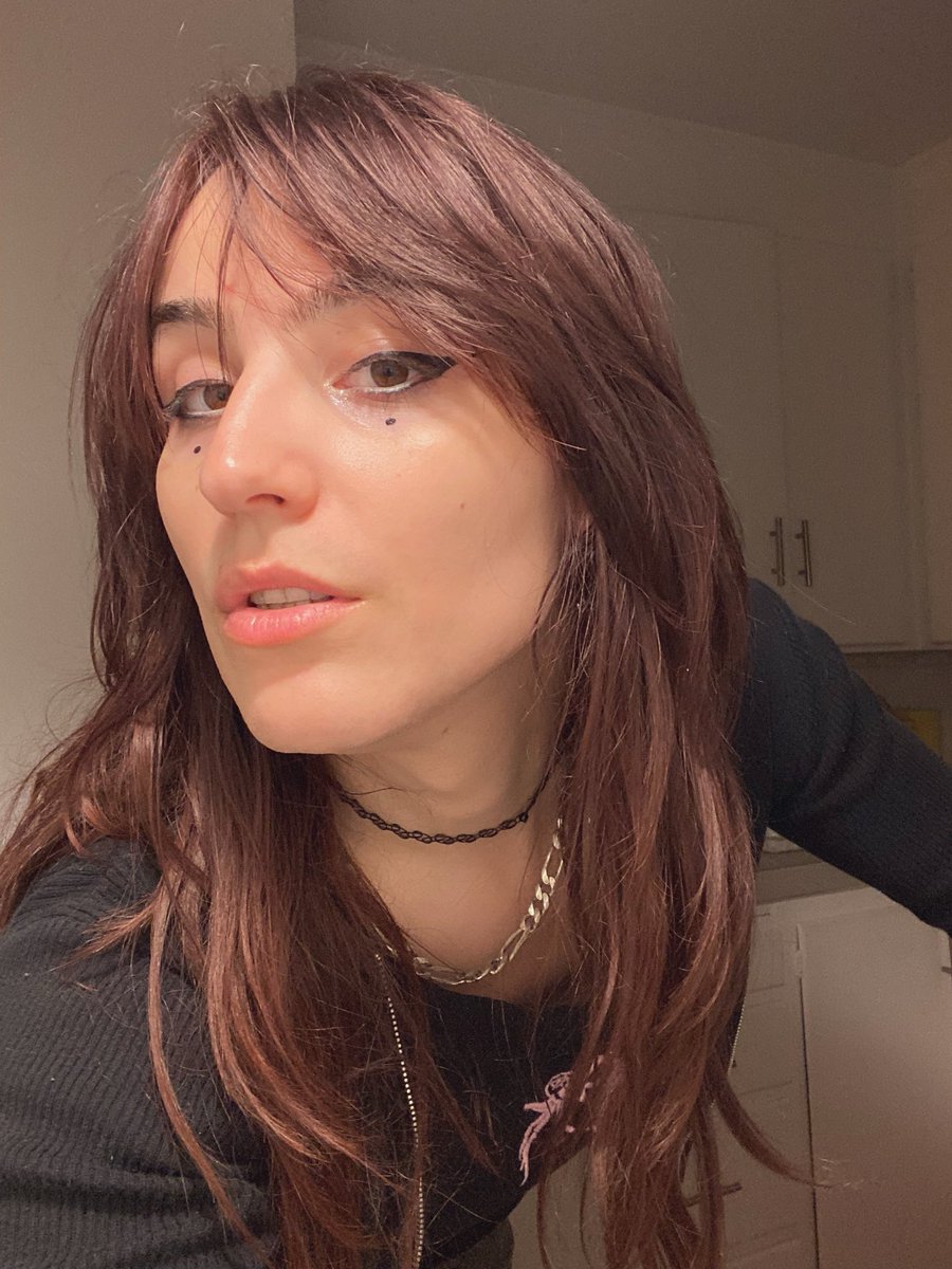 femaledevice's tweet photo. i suppose u can have mug.. https://t.co/X3NxmDNuwU