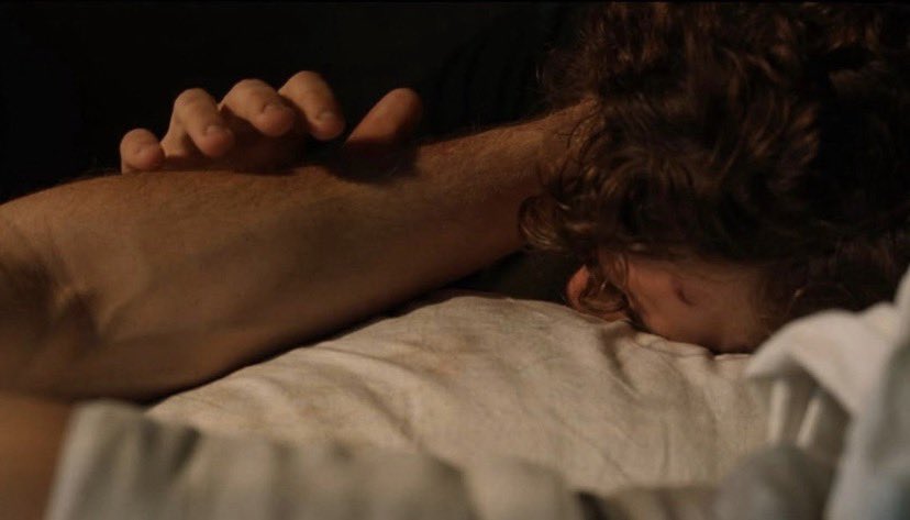 FanaticaTV_'s tweet photo. No voy a superar esta escena, jamás 💔 #LaBolaNegra https://t.co/wjkJamIYPS