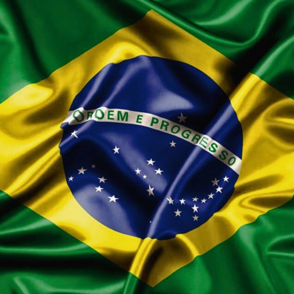 updatecharts's tweet photo. 🚨 Flávio Bolsonaro acaba de DESISTIR do debate na TV Globo. https://t.co/pVt4Dc2yYs