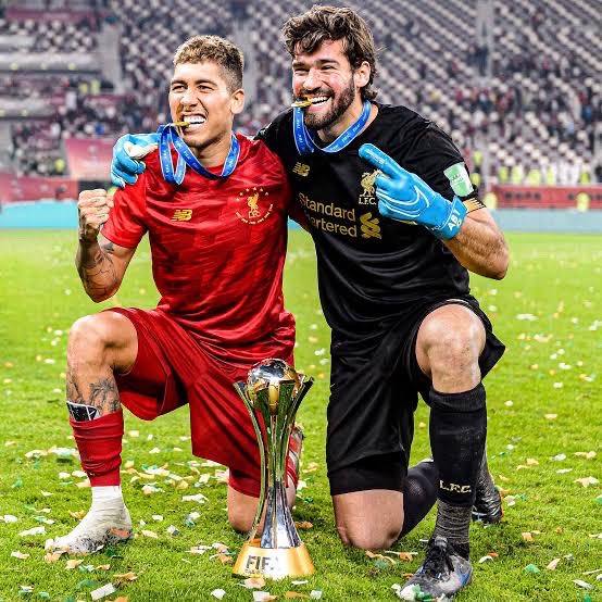 Anfield_Sector's tweet photo. Happy birthday to two very special Brazilians.

Alisson Becker and Bobby Firmino. 🇧🇷❤️ https://t.co/58CBAEhtnr
