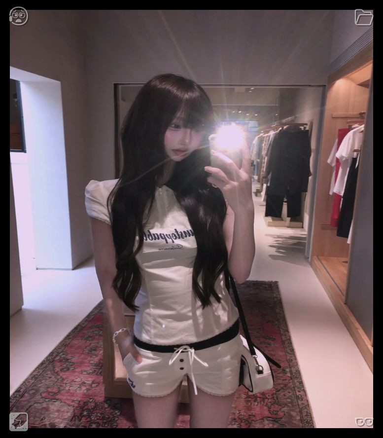 smebnk's tweet photo. 🥀Life is better when you’re grateful.Her first day at work was a whirlwind—she tasted dozens of different bubble tea recipes, giving feedback on sweetness levels, pearl texture, and flavor combinations. Leo and the other employees were kind and welcoming, making her feel righ https://t.co/Qv5aoXK5pg