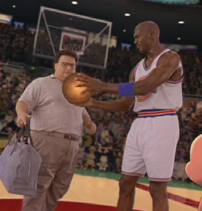 JustFreshKicks's tweet photo. Inspired by the glowing magic basketball 🏀✨ https://t.co/jbrTZF6Dwg