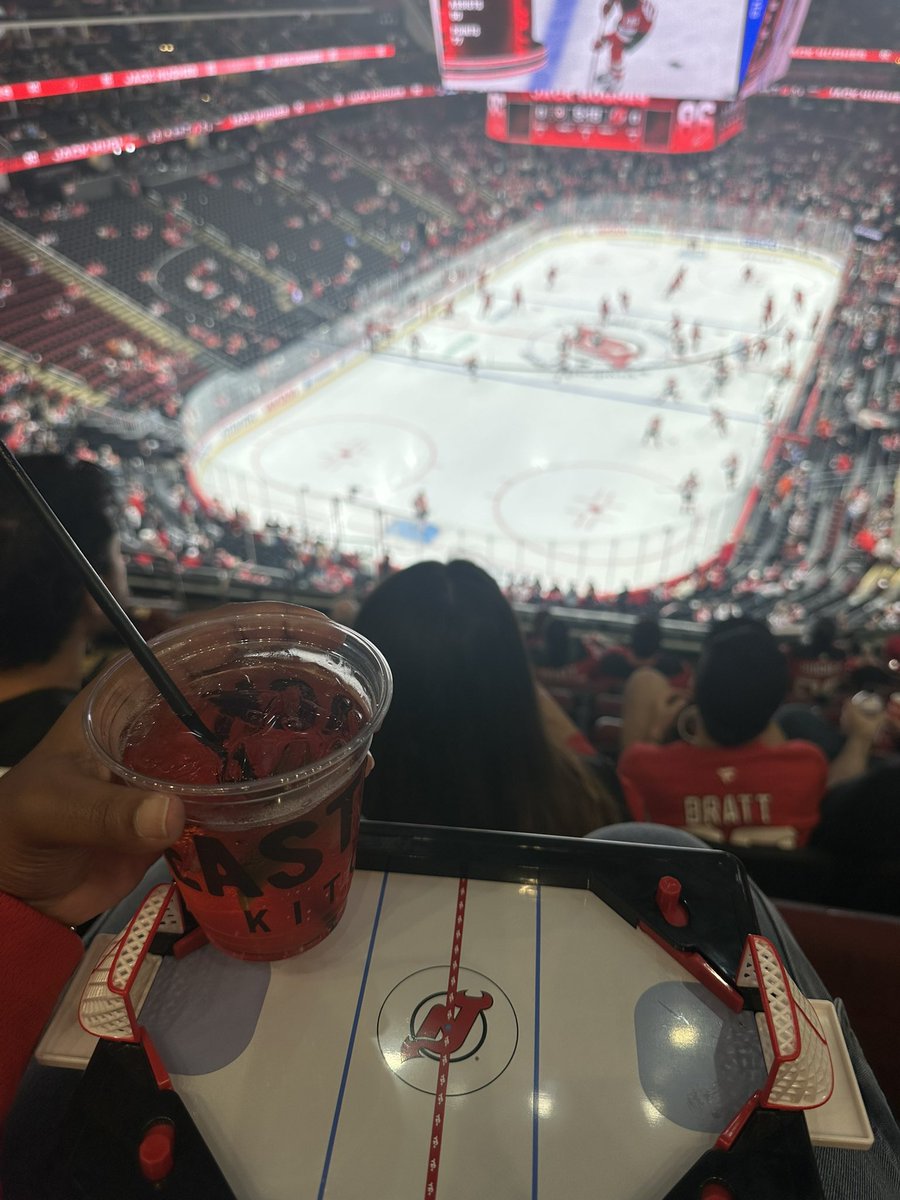 DEVlLSHUGHES's tweet photo. it’s so good to be back #njdevils https://t.co/gpt5VO5xid