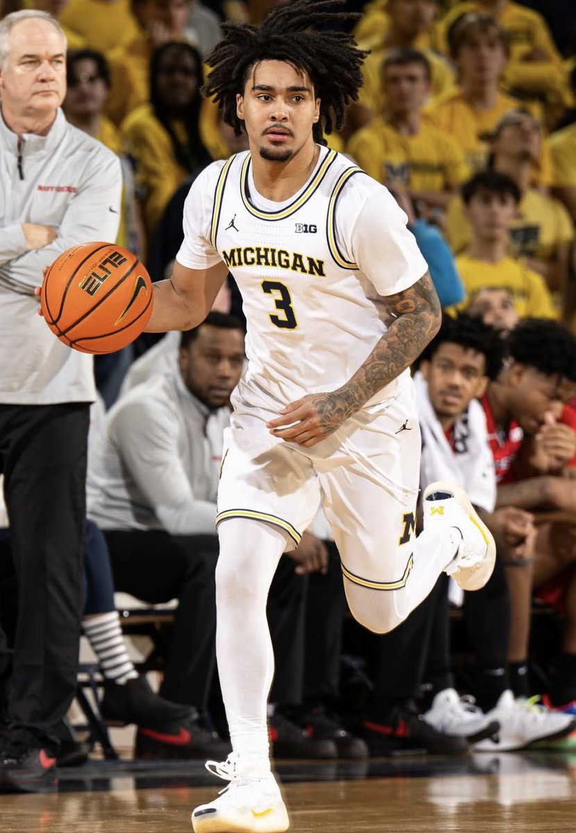 DylanZeigler0's tweet photo. Blessed to receive an offer from the University of Michigan! https://t.co/XNmJhwlR3Z