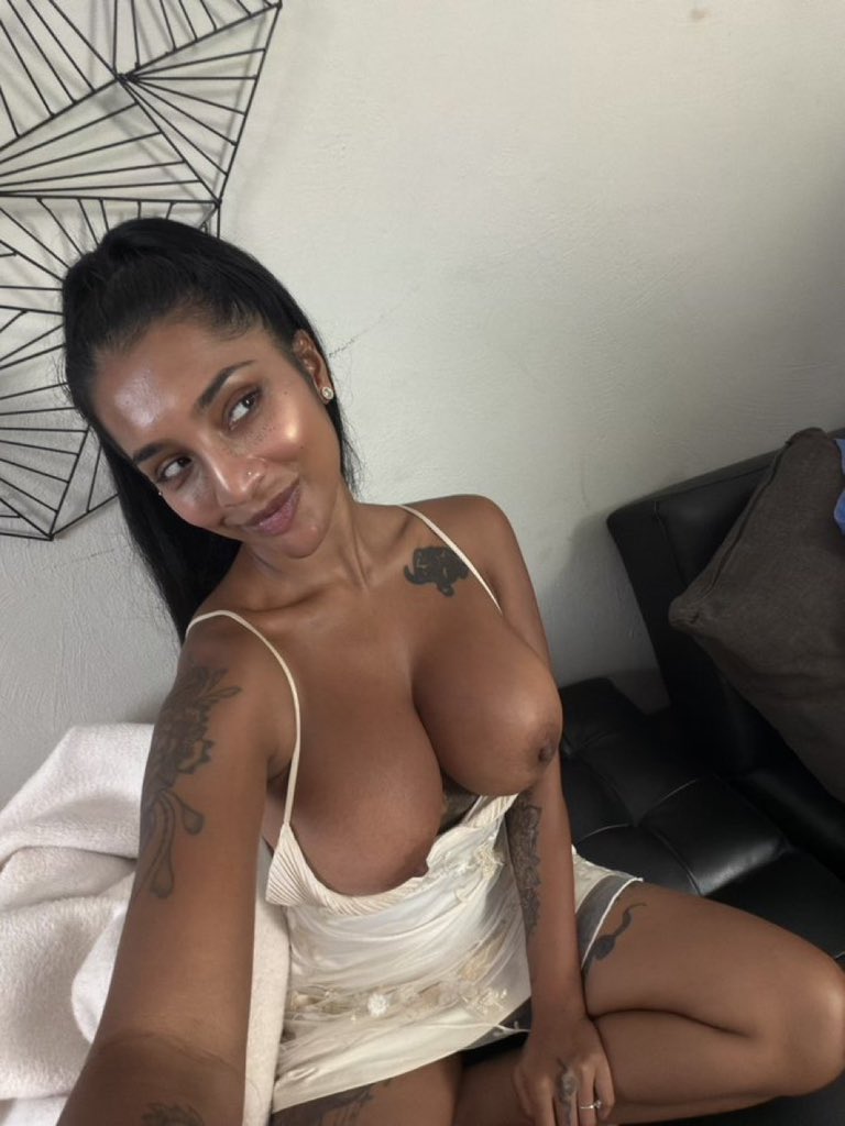 Yasminaaaarmk's tweet photo. should I come over and put that dick in my hole tonight?
I can host to suck that dick in my car
#AtlantaLinks #horny #atlmeets #atlantahookup #atlfreaks #AtlantaGA #freaks #912freaks https://t.co/YyOCBsPdMM