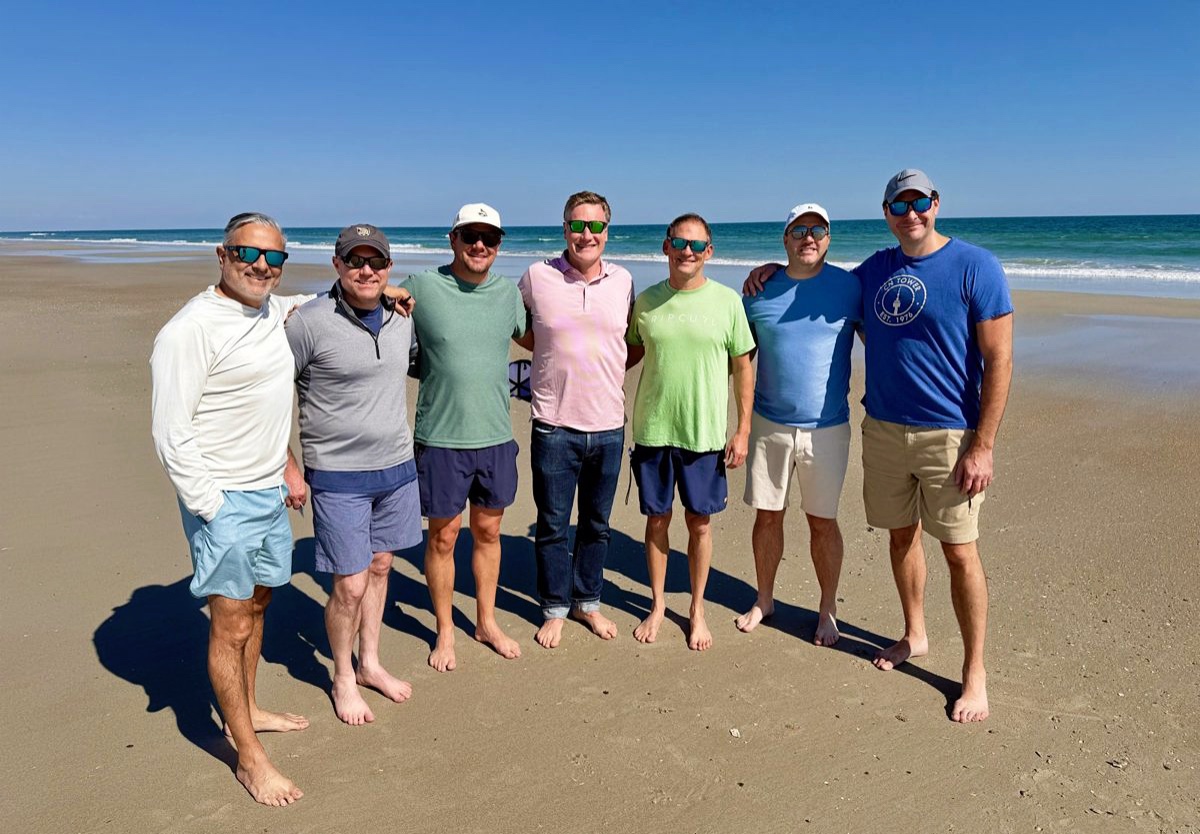 MDANANDLALAJI's tweet photo. Grateful for my YPO Forum - a group of like-minded CEOs who have become so much more than peers. The best friends, trusted confidants, and lifelong friendships I could have ever asked for. A rare bond built on shared experiences, mutual respect, honesty, and genuine care.
#YPO #Leadership #LifelongFriends #CEO