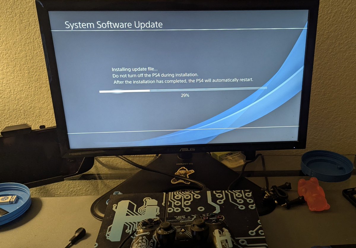 HackInformer's tweet photo. Finally time to upgrade this PS4 to firmware 13.50.. bye bye lua.. https://t.co/b4Ho6yv9vJ