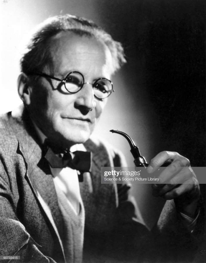 phalpern's tweet photo. 'There is no worldly truth but mathematical truth. In politics, history, and diplomacy, truth changes from day to day and people get different concepts of right. But mathematics never lies.'
-Erwin Schrödinger
https://t.co/sn14HMeOGw https://t.co/fpaWR91I7k
