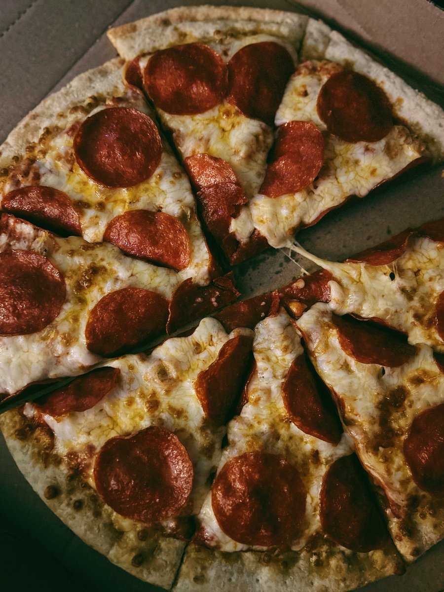 esthands's tweet photo. A little @quiktrip #SnackRun.
I love the texture of the crust, the cheese, the ronis… next time, I’d love more sauce! (Our oldest says he loves it as is!) #AWinIsAWin #PizzaTime + tenders + much enjoyed coffee. https://t.co/MpW2hQXtNQ