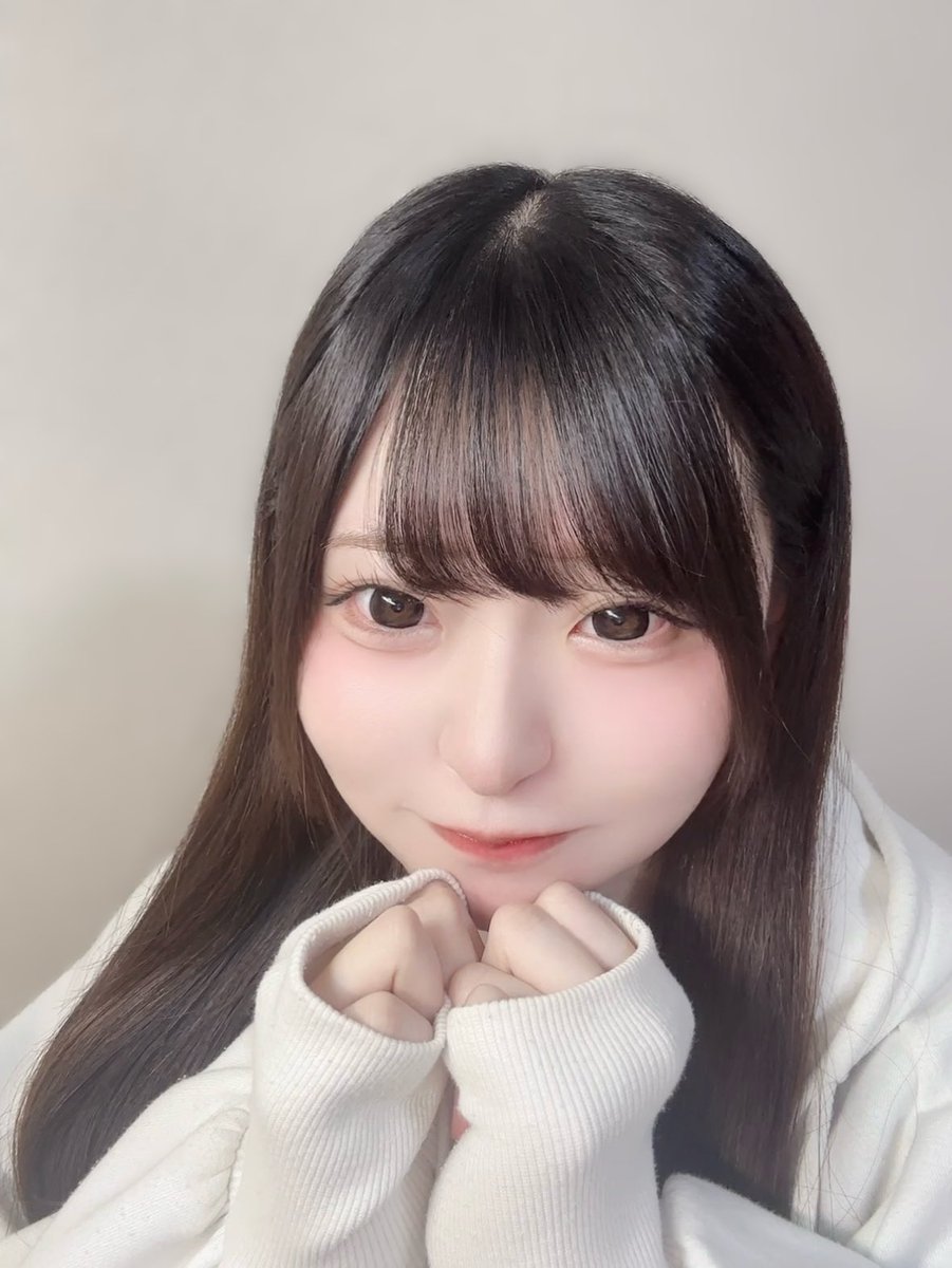 swfr_sui_'s tweet photo. おはすい〜☀️

今日涼しい風が吹いてるっっ(,,> <,,)秋かんじてますっ！
明日京都ROKAで会えます❣️
🎫 https://t.co/AYgoclV4ge

 #すいーとふりる  #星月すい  #おはすい  #すいとすい分補給 https://t.co/SPWzgWbyss