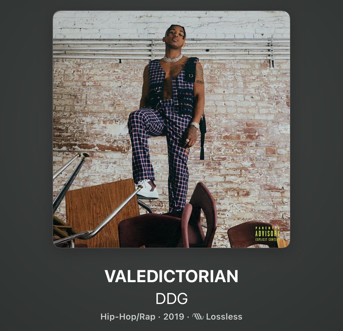 JamesEoofb's tweet photo. Which valedictorian album was better? https://t.co/ijl2ZGOklc